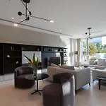 Vivo Mare Beachfront - Emerald *