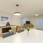 Villa Vivo Mare Beachfront - Emerald Ayía Nápa