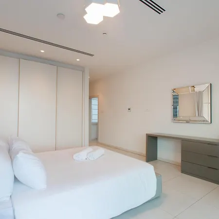Vivo Mare Beachfront - Emerald 别墅 圣纳帕