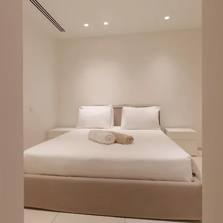 Vivo Mare Beachfront - Emerald فيلة أيا نابا