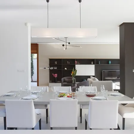 Vivo Mare Beachfront - Emerald * أيا نابا