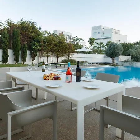 Vivo Mare Beachfront - Emerald *