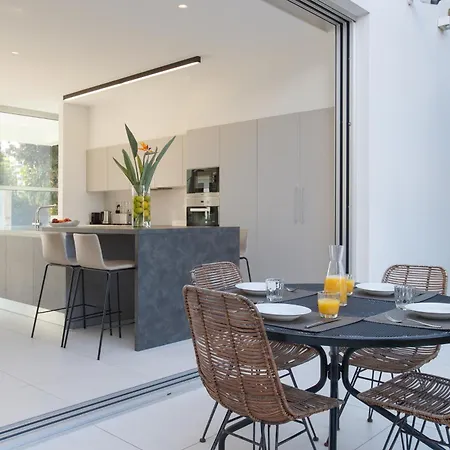 Vivo Mare Beachfront - Emerald 아이아 나파