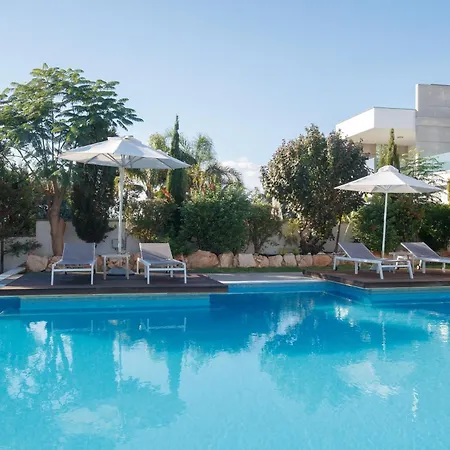 Villa Vivo Mare Beachfront - Emerald Ayía Nápa