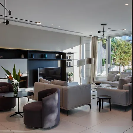 Villa Vivo Mare Beachfront - Emerald Ayía Nápa