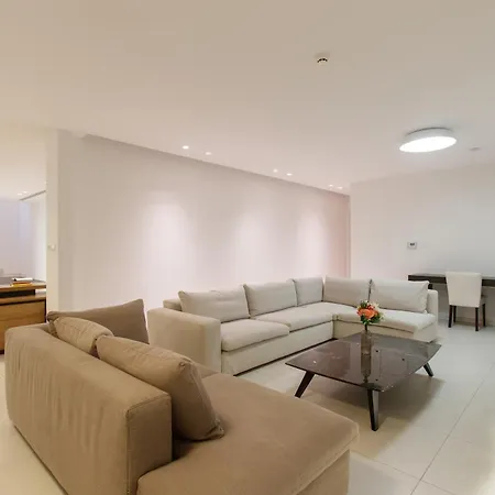 Vivo Mare Beachfront - Emerald *