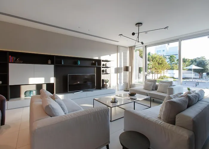 Vivo Mare Beachfront - Emerald * Ayia Napa