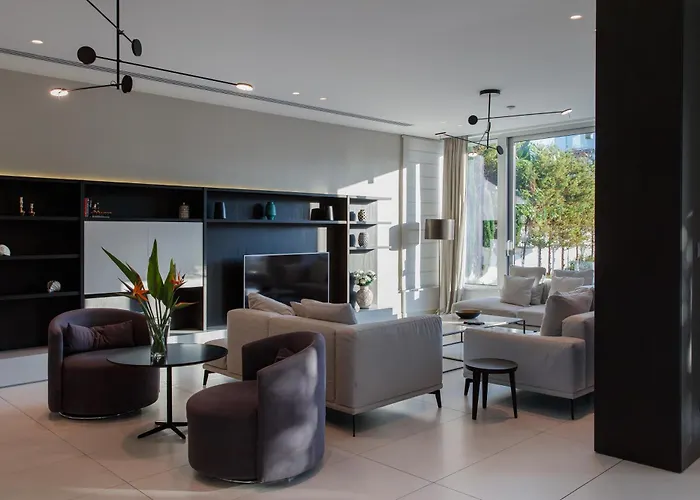 Villa Vivo Mare Beachfront - Emerald Ayia Napa