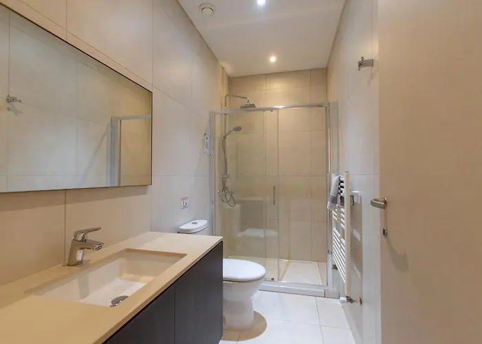 Villa Vivo Mare Beachfront - Emerald *