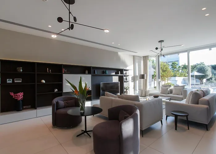 Vivo Mare Beachfront - Emerald *