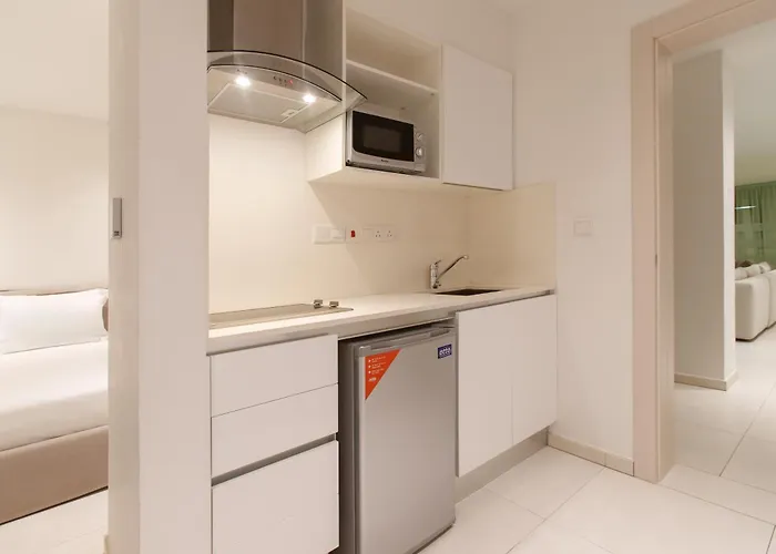 Vivo Mare Beachfront - Emerald